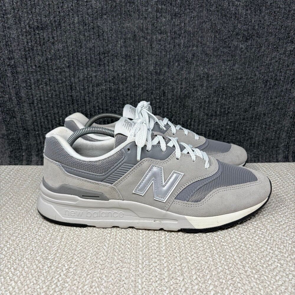 New Balance 997H Grey Silver Athletic Shoes Mens Size 10.5 CM997HCA